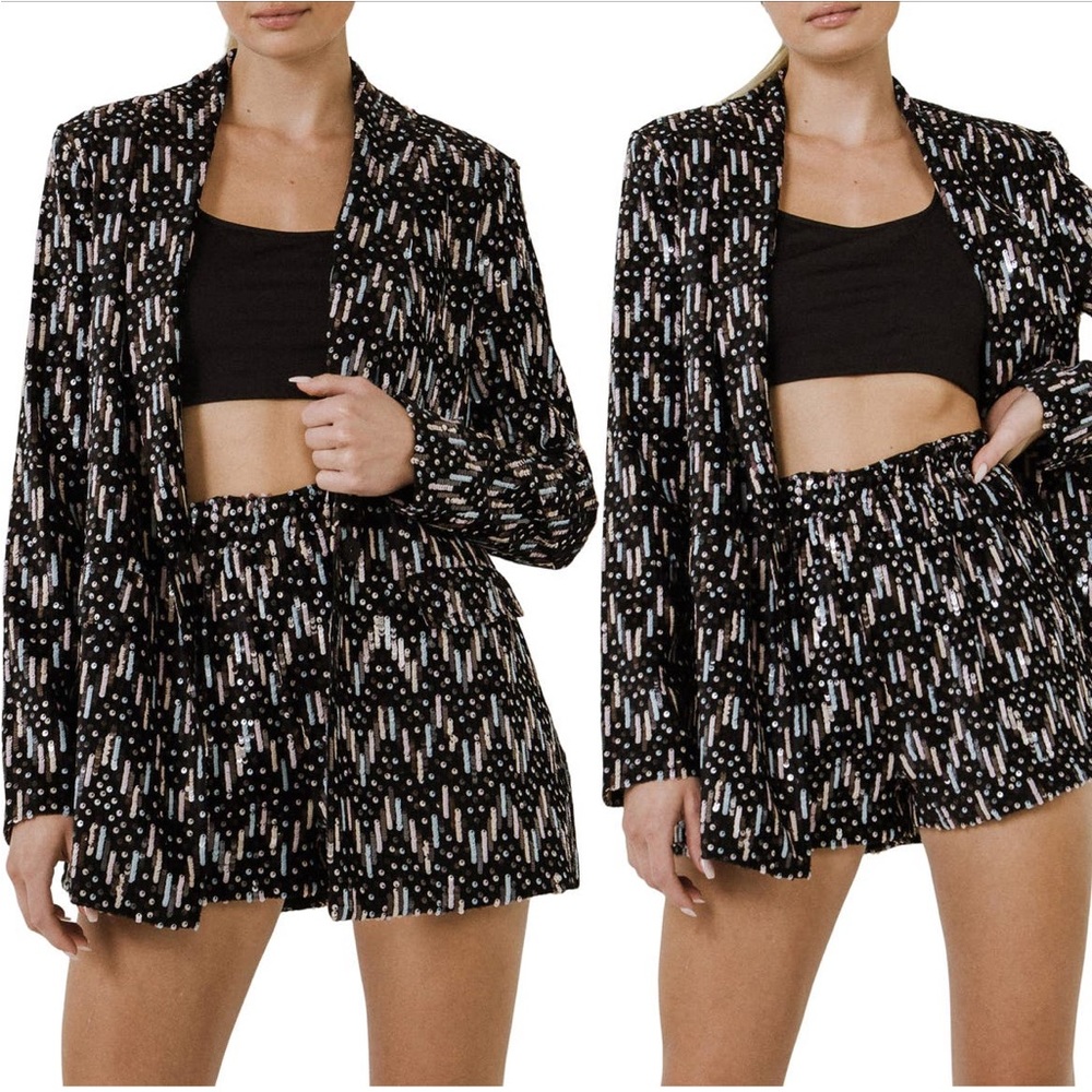 Endless Rose sequin blazer size M
